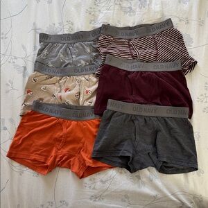 Old Navy Boys 6 packs Boxer Briefs (Size: S)